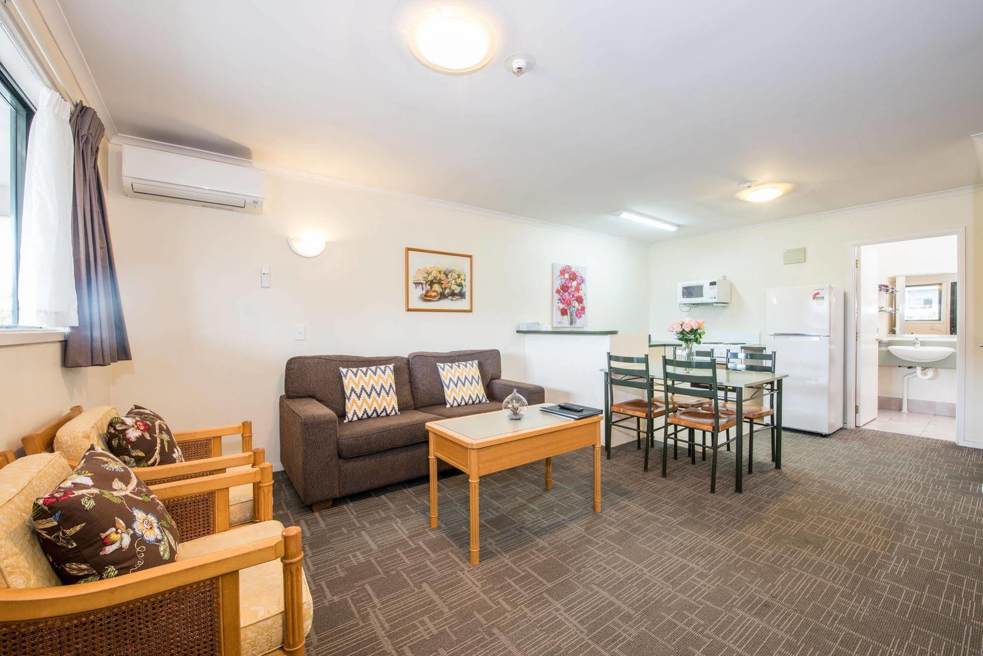 Albany Oak Motel Auckland Buitenkant foto