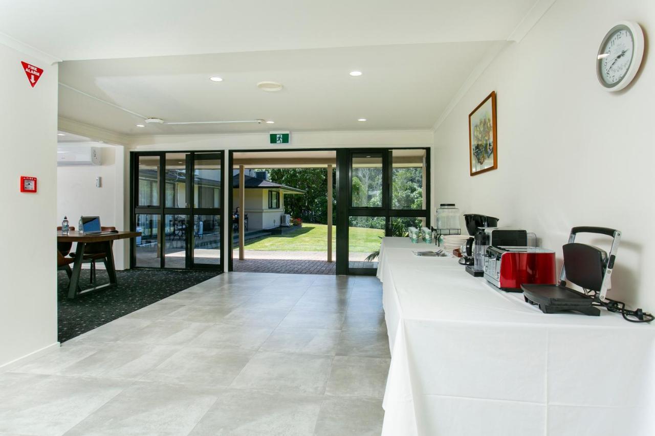 Albany Oak Motel Auckland Buitenkant foto